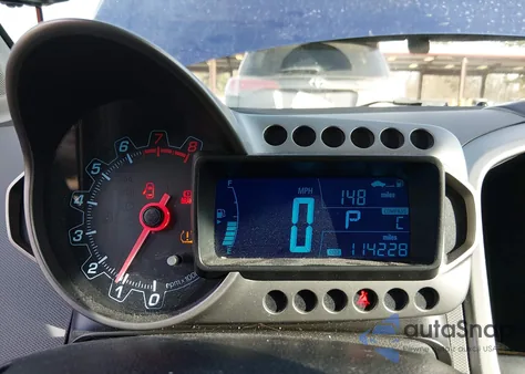 2014 Chevrolet Sonic Lt Auto z USA, uszkodzony, nr VIN 1G1JC6SH0E4153620